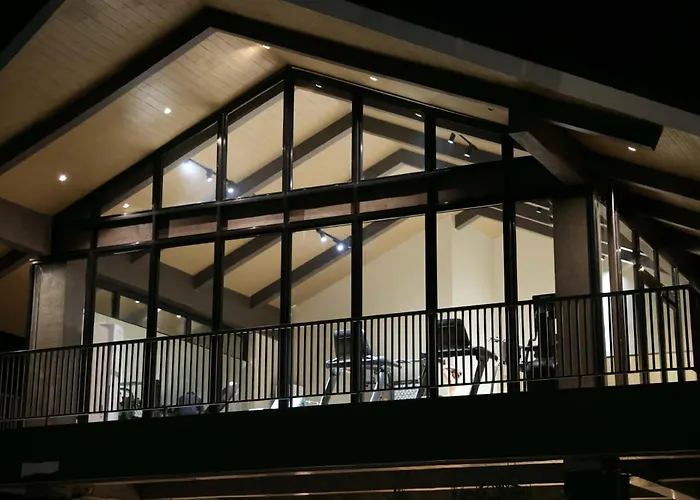 Iam Cozy Mactan Airport 3*